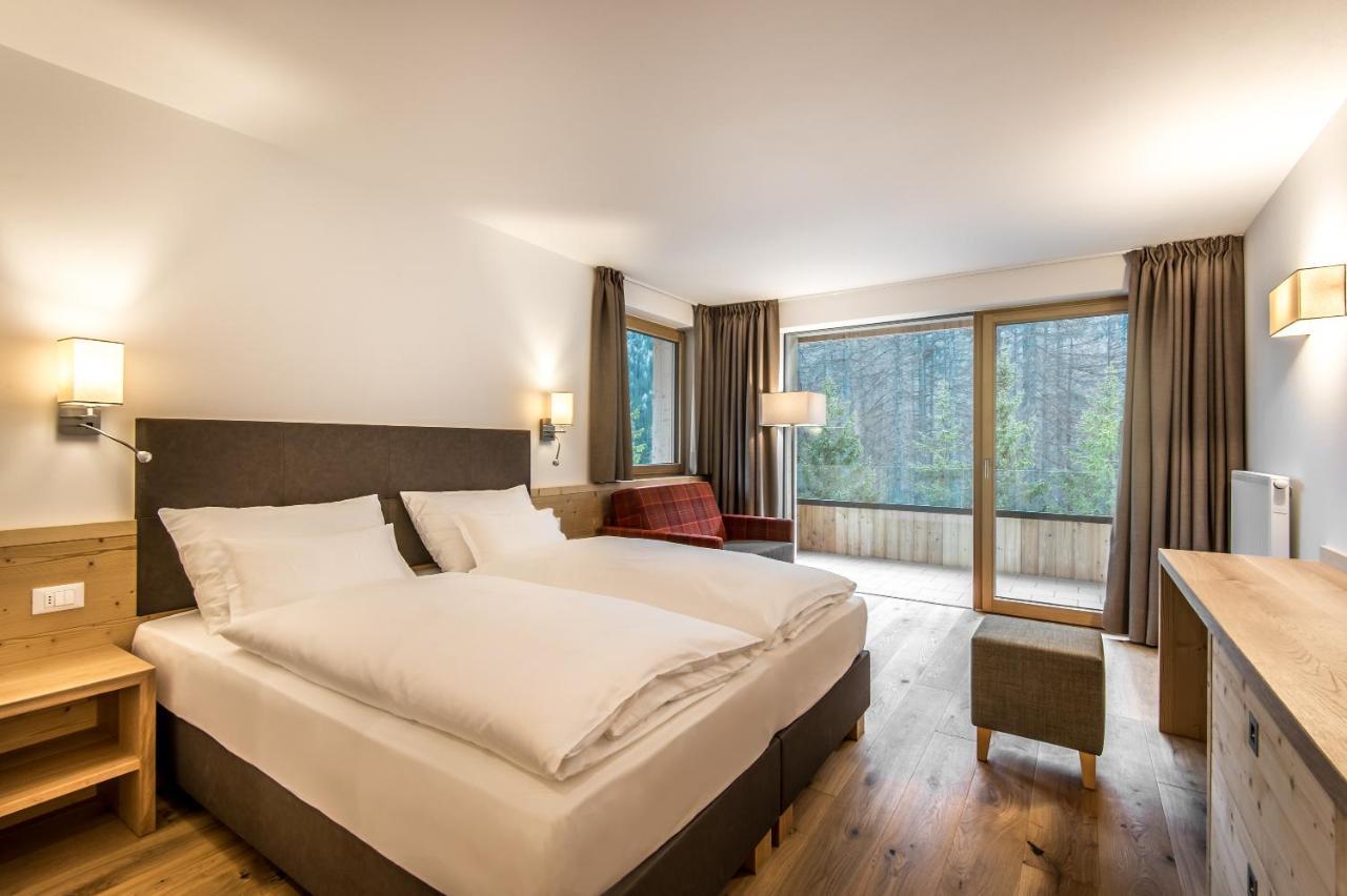 Garni Larix Hotel Colfosco Exterior foto