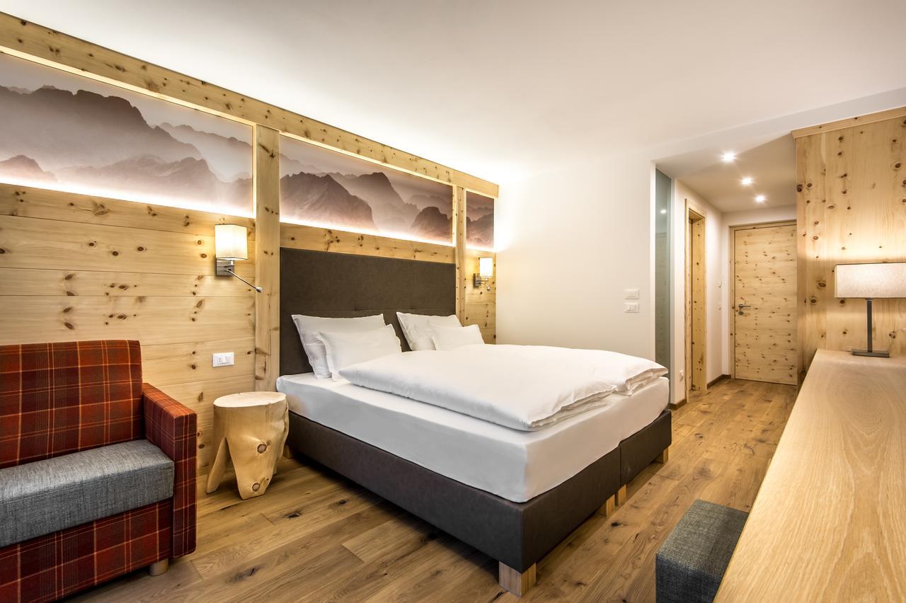 Garni Larix Hotel Colfosco Exterior foto